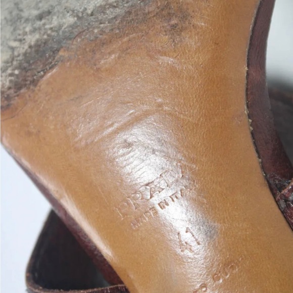 Prada Womens Leather Flip Flop Sandals Heels Brown Size 11 Authentic!! - Picture 5 of 5